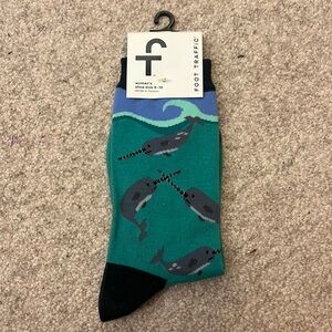 Foot traffic Narwhals socks